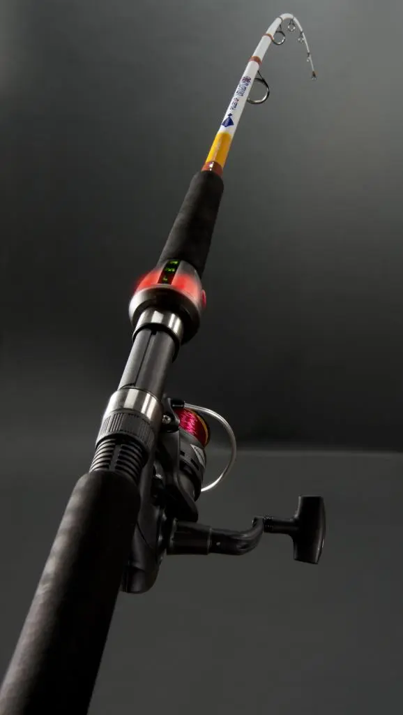 The POLETAP SMARTROD features High, Medium and Low sensitivity settings