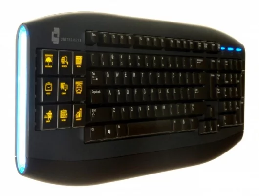 The OLED keypad incorporated into a regular keyboard