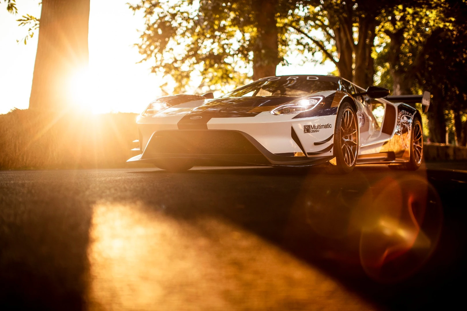 The GT Mk II runs on a 3.5-liter EcoBoost engine outputting 700 hp