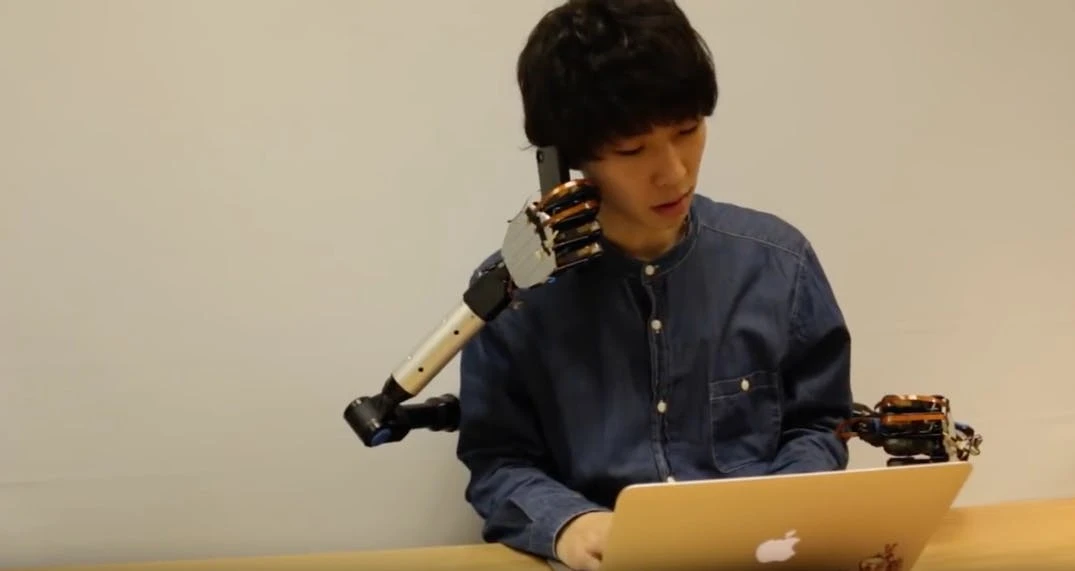 MetaLimbs gives users a second pair of arms