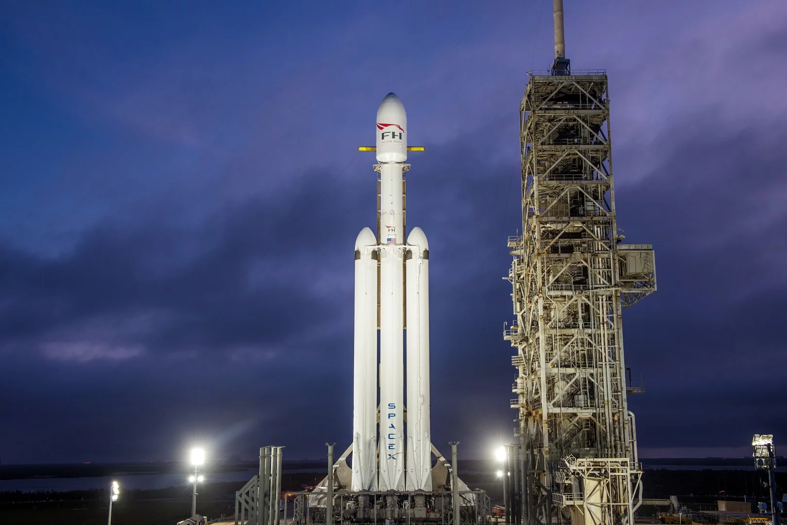 Falcon Heavy awaiting launch