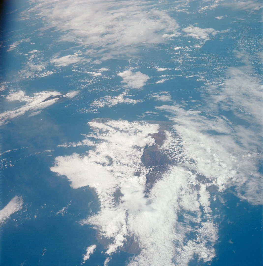 Apollo 7 Mission, Island of Hawaii