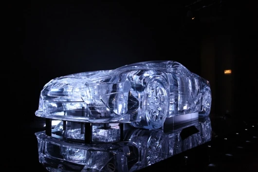 The full-scale see through model of the Lexus LFA in the "art gallery"
