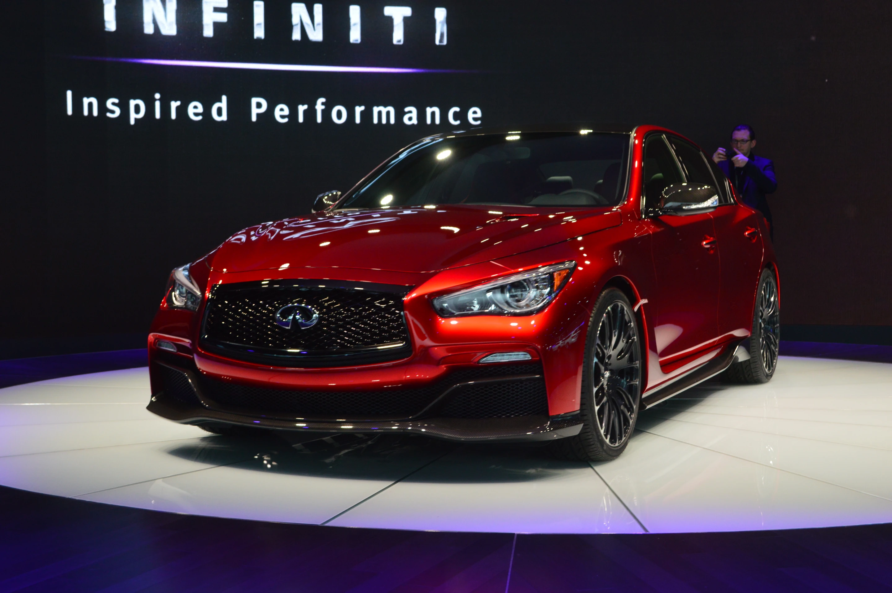 Eau Rouge would receive a powerplant capable of delivering minimum 500 hp and 600 lb.ft of torque according to Infiniti(Photo: CC Weiss/Gizmag.com)