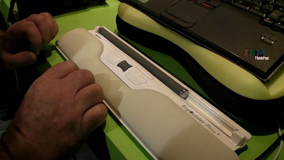 The ErgoSlider Plus is an alternative to the traditional computer mouse
