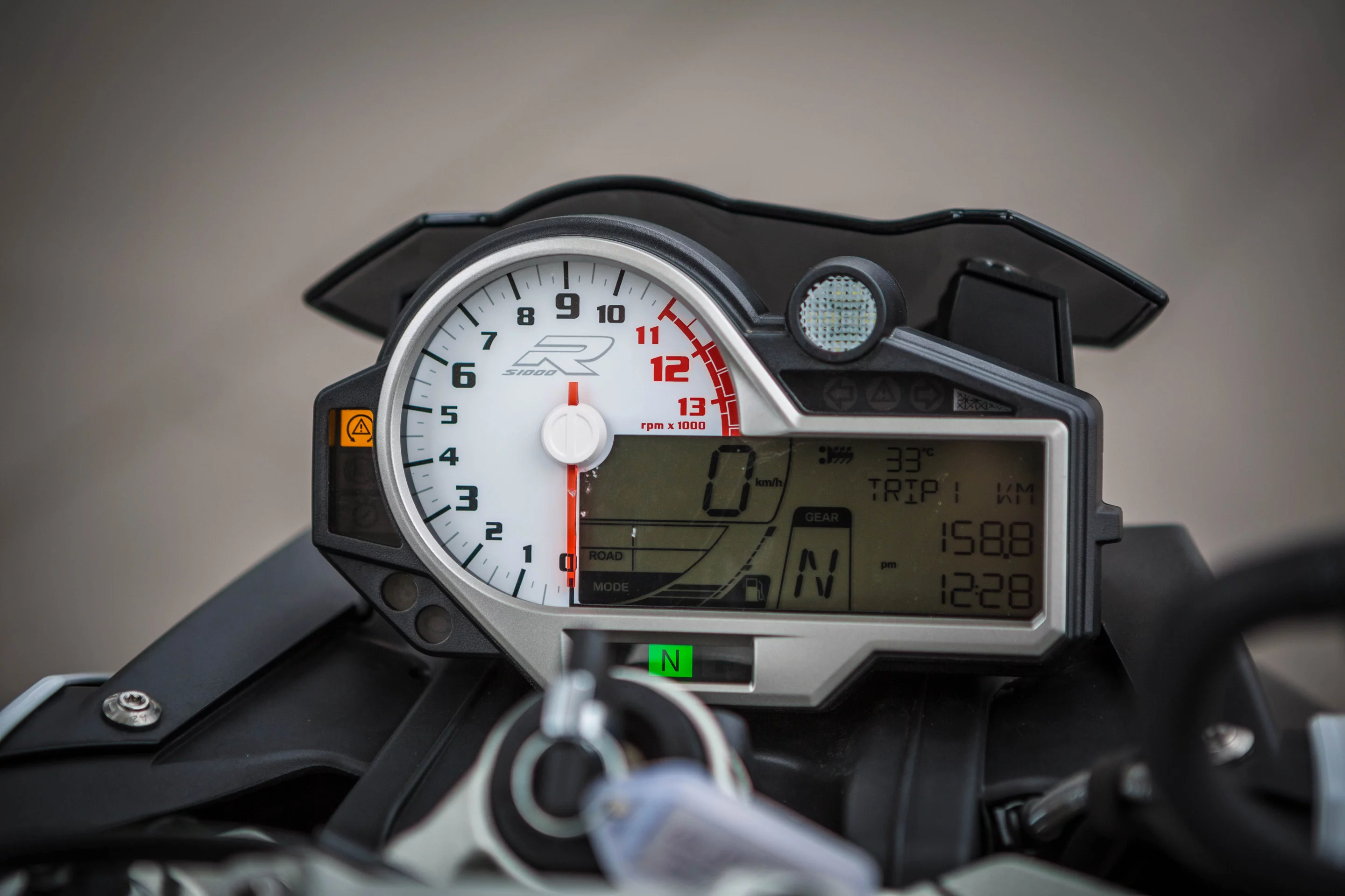 The BMW S1000R - digital dash works well and is easy to read (Photo: Loz Blain)