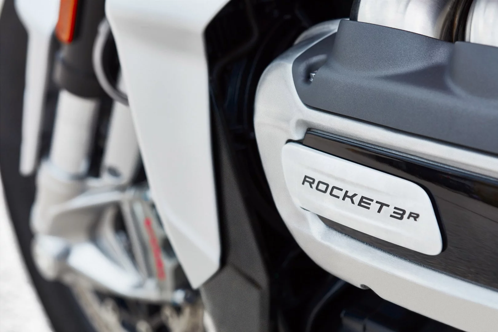Side panel bearing the 2020 Triumph Rocket 3 R logo