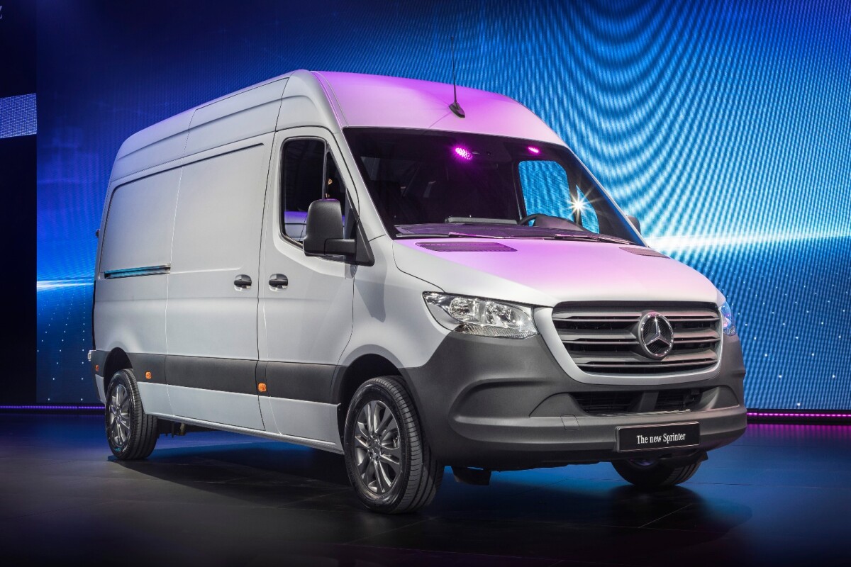 Mercedes today announced the arrival of the electric eSprinter, coming in 2019