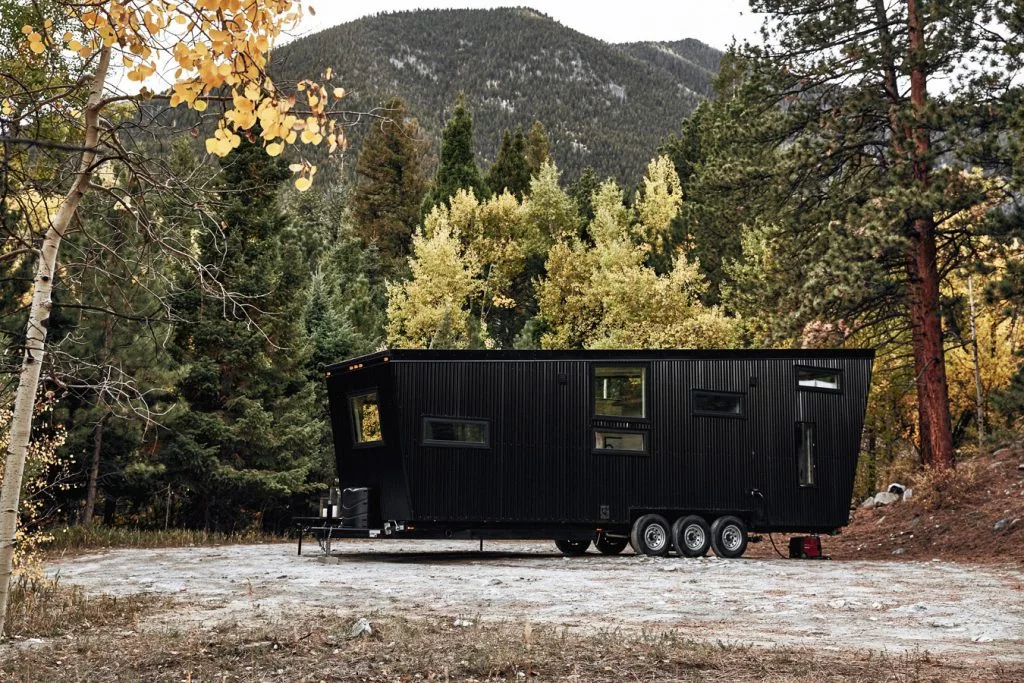 The Draper is based on a triple axle trailer