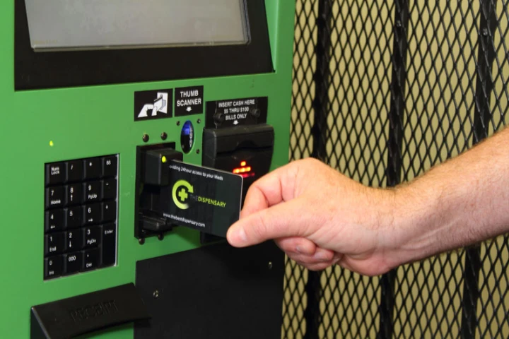 Autospense medical marijuana vending machine