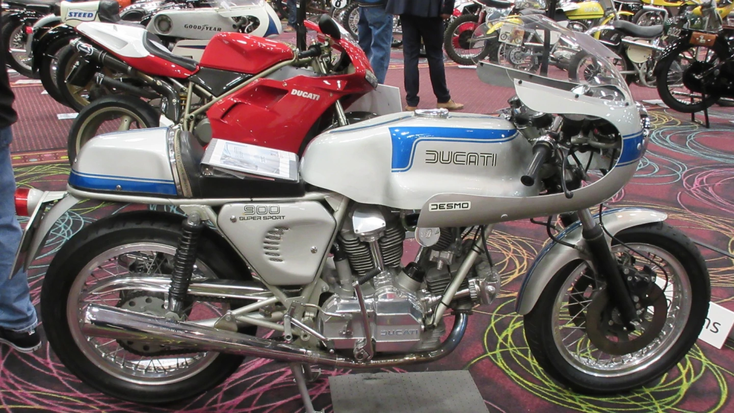 $56,350 – 1975 Ducati 864cc 900SS - Bonhams Lot 136