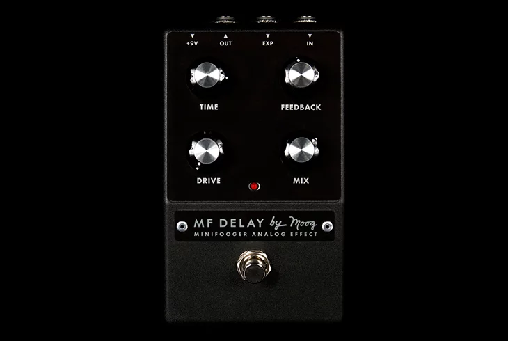 The unit is made using more than 300 components, including four Bucket Brigade Delay chips, a discrete JFET input stage, and a vintage compander circuit