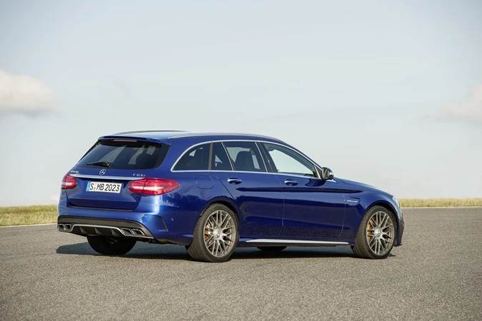 A rear-sdie view of the Mercedes-AMG C 63 Estate