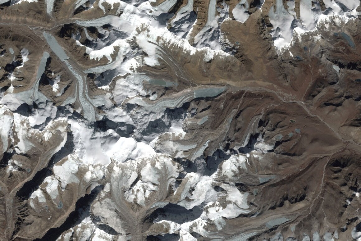 Glaciers have lost 9 trillion tonnes of ice since 1961 ...