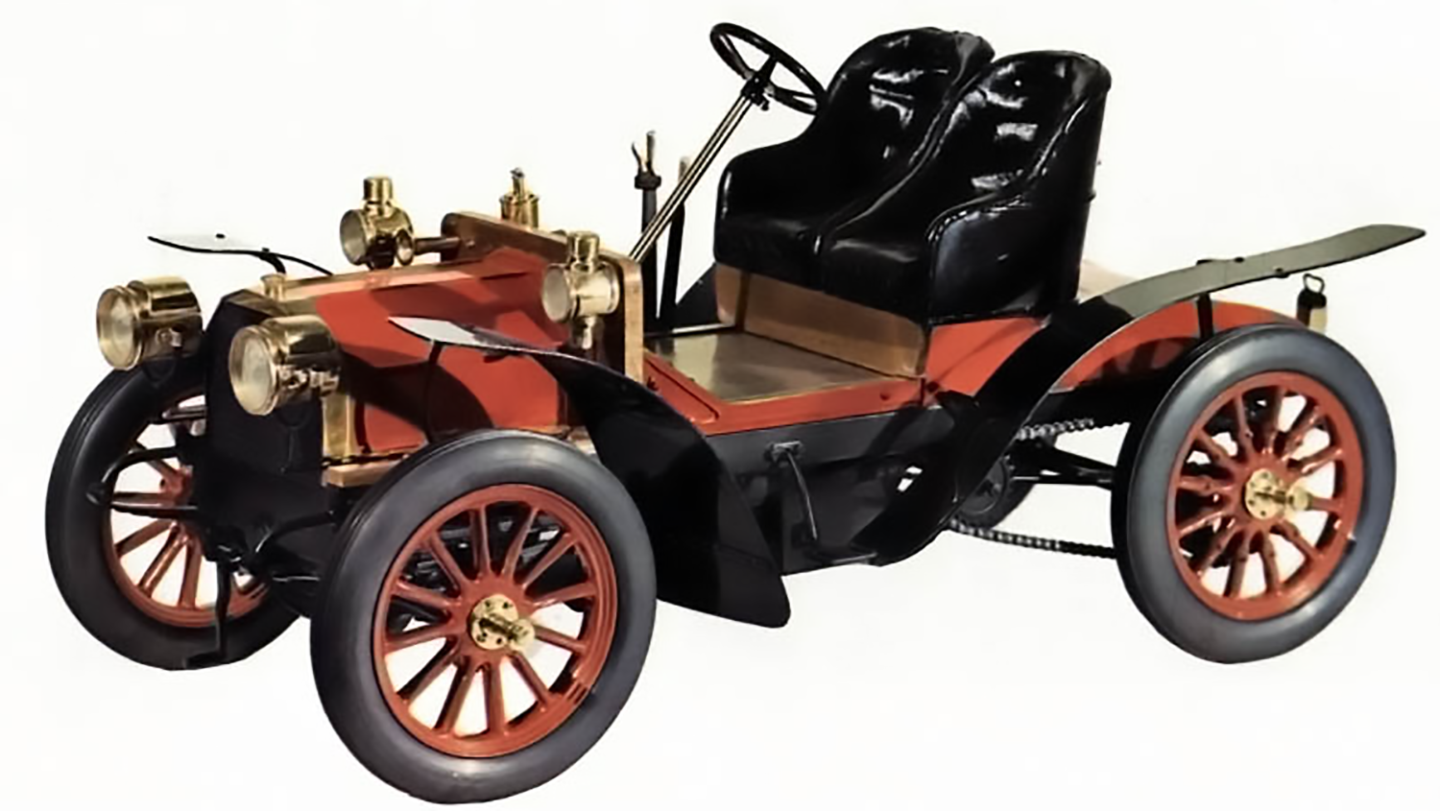 As was the case when cars were still evolving from horse-drawn carriages, the car was available over the coming years as a chassis upon which others could create the body. It is also regarded as the first car with a gas pedal on the floor, and the Fiat 24/32 hp won many races in this period. The image above is from the Wheels of Italy Encyclopedia which has a detailed write-up on the car. RM Auctions sold a 1905 Fiat 24/32 HP Series 2 Rear Entry Tonneau in 2007, with more details.