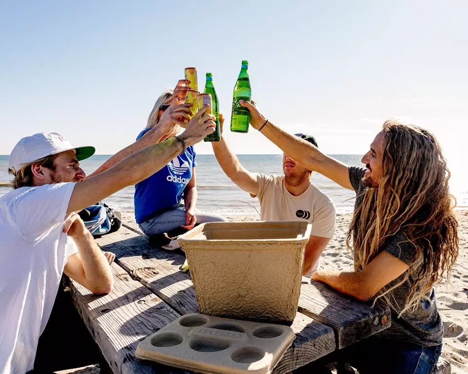 Igloo provides a cleaner, greener form of disposable cooler simplicity
