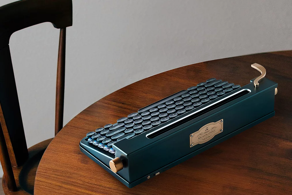 The Fineday is claimed to tip the scales at 3.9 lb (1.8 kg)