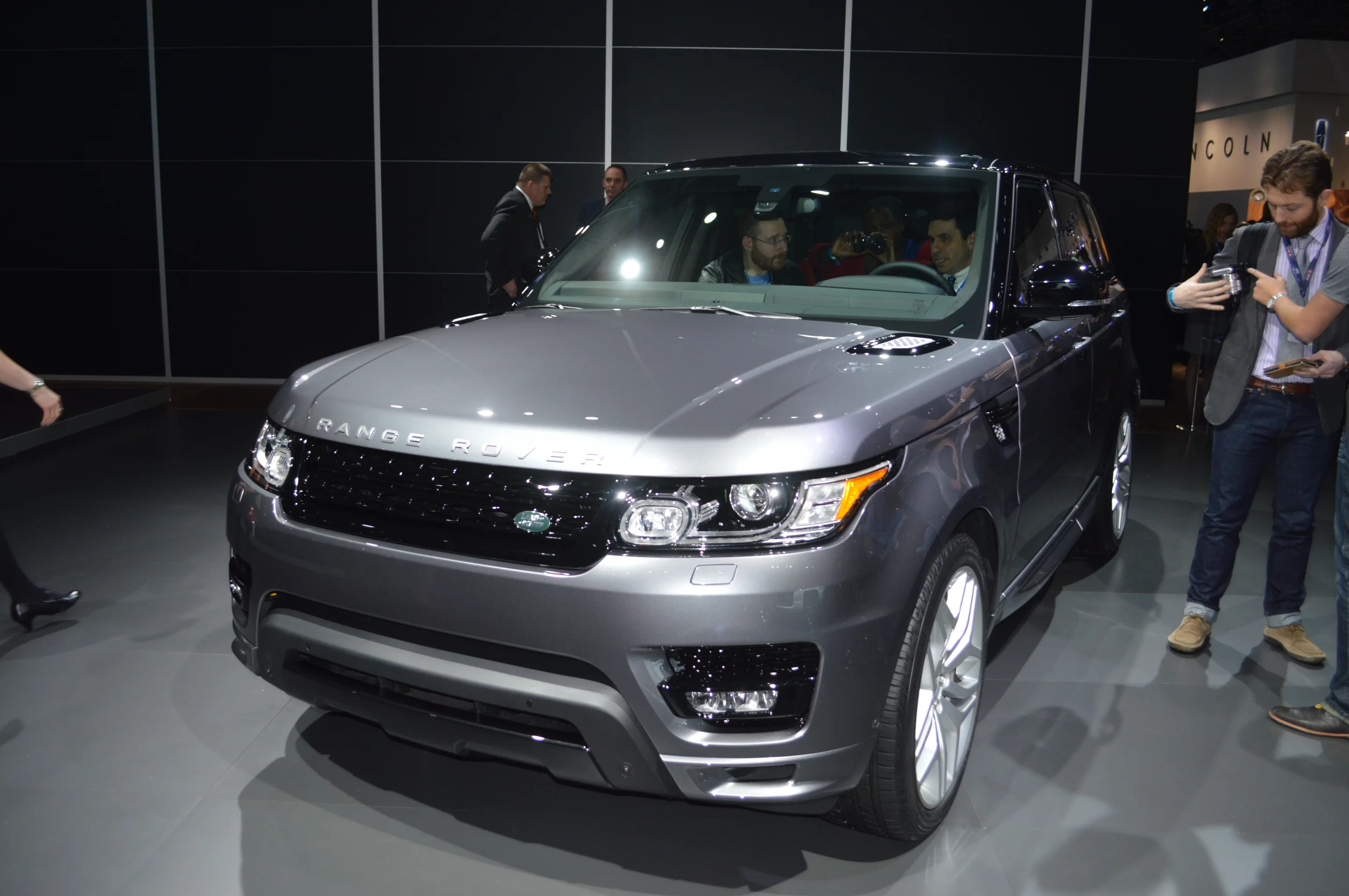 New Range Rover Sport at the 2013 New York Auto Show