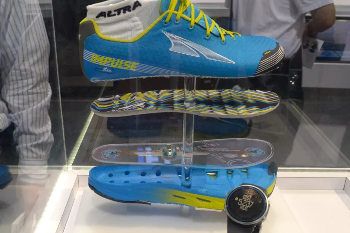 iFit shows the Altra Halo smartwatch-connected running shoes at CES 2015 (Photo: C.C. Weiss/Gizmag)