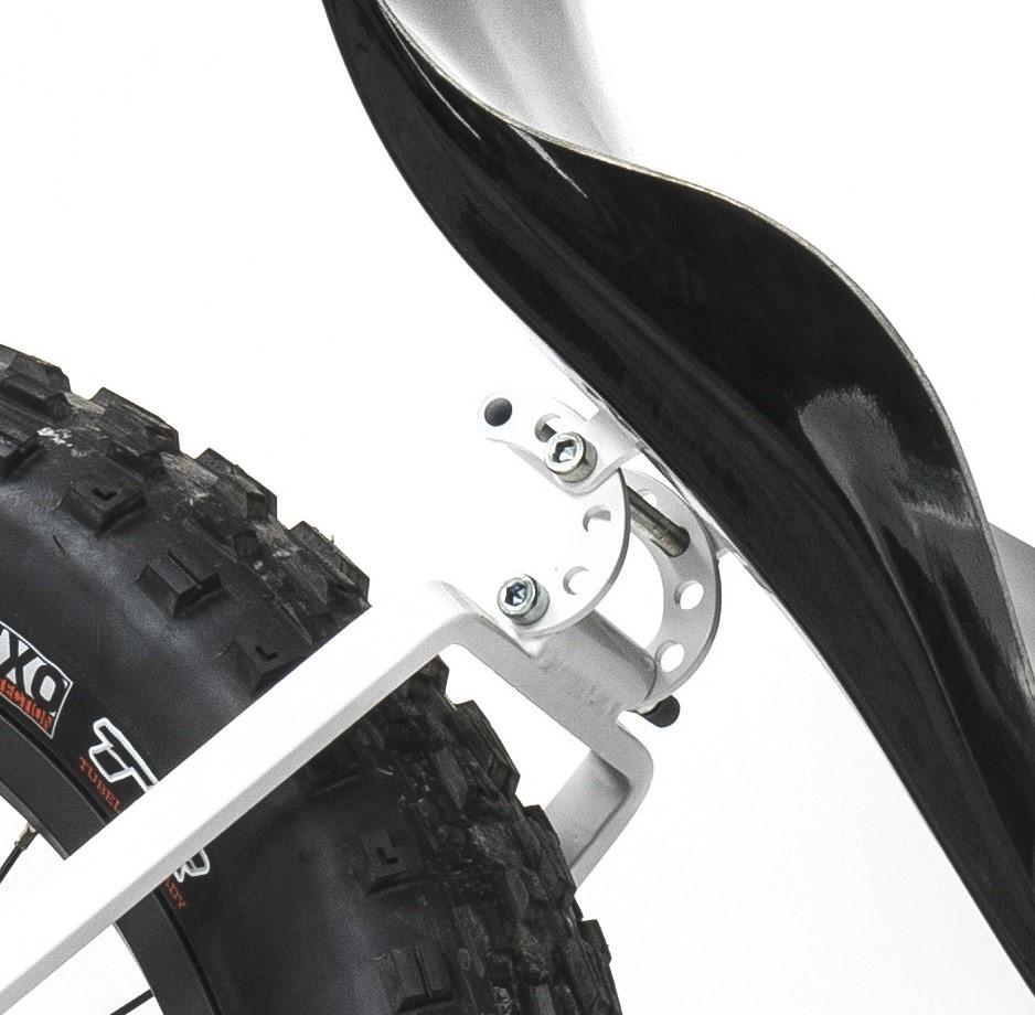 Joystickdriven recumbent ebike gets streetlegal for Kickstarter