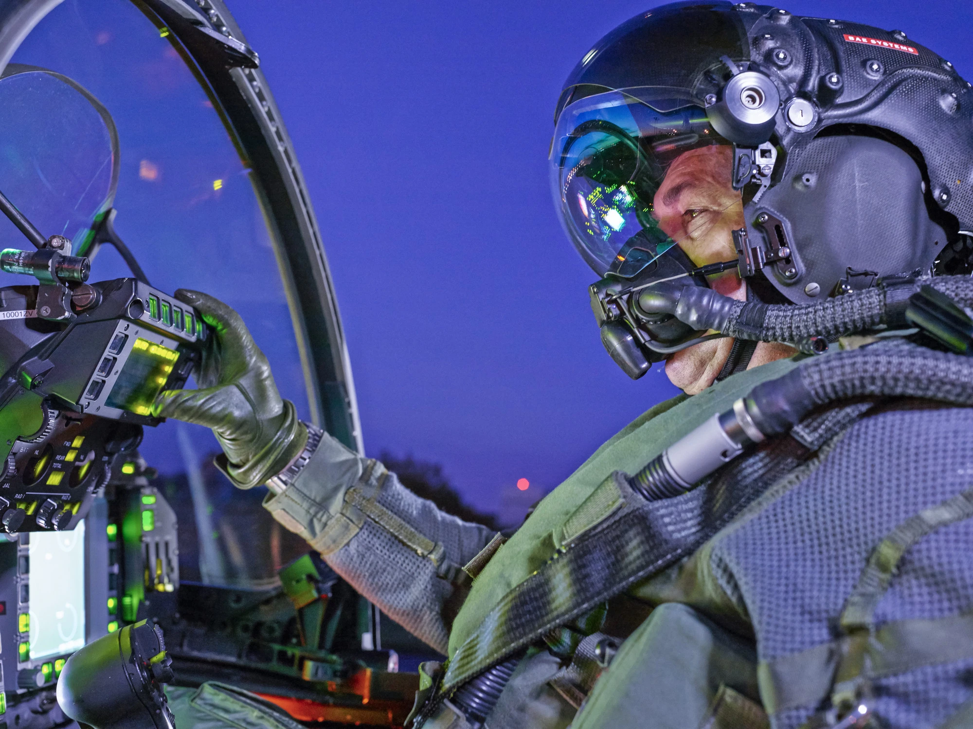 The Striker II helmet packs the latest tracking and night vision capabilities