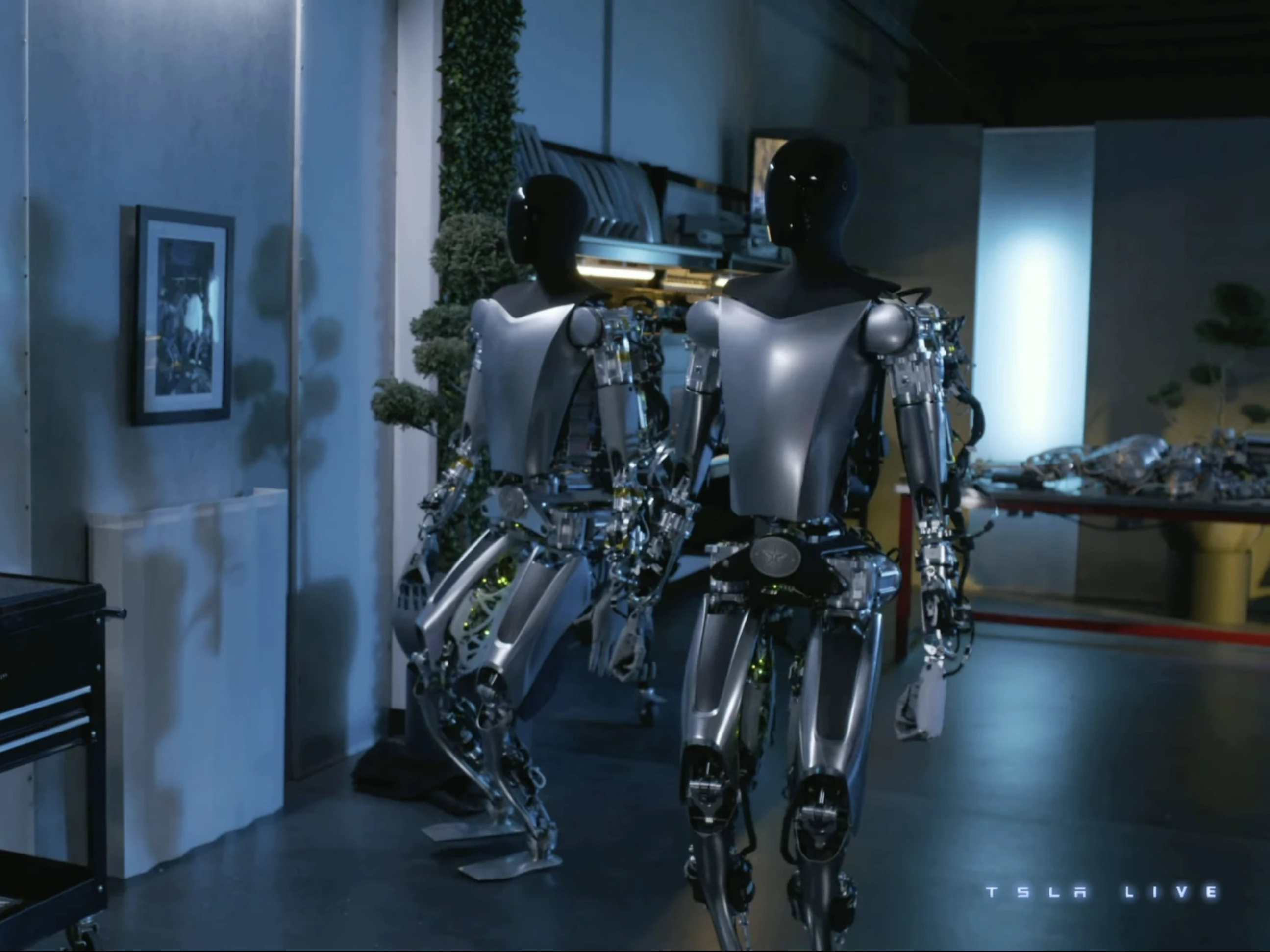 Review: Tesla’S Optimus Gen 2 Robot – Sci-Fi Or Real Utility?