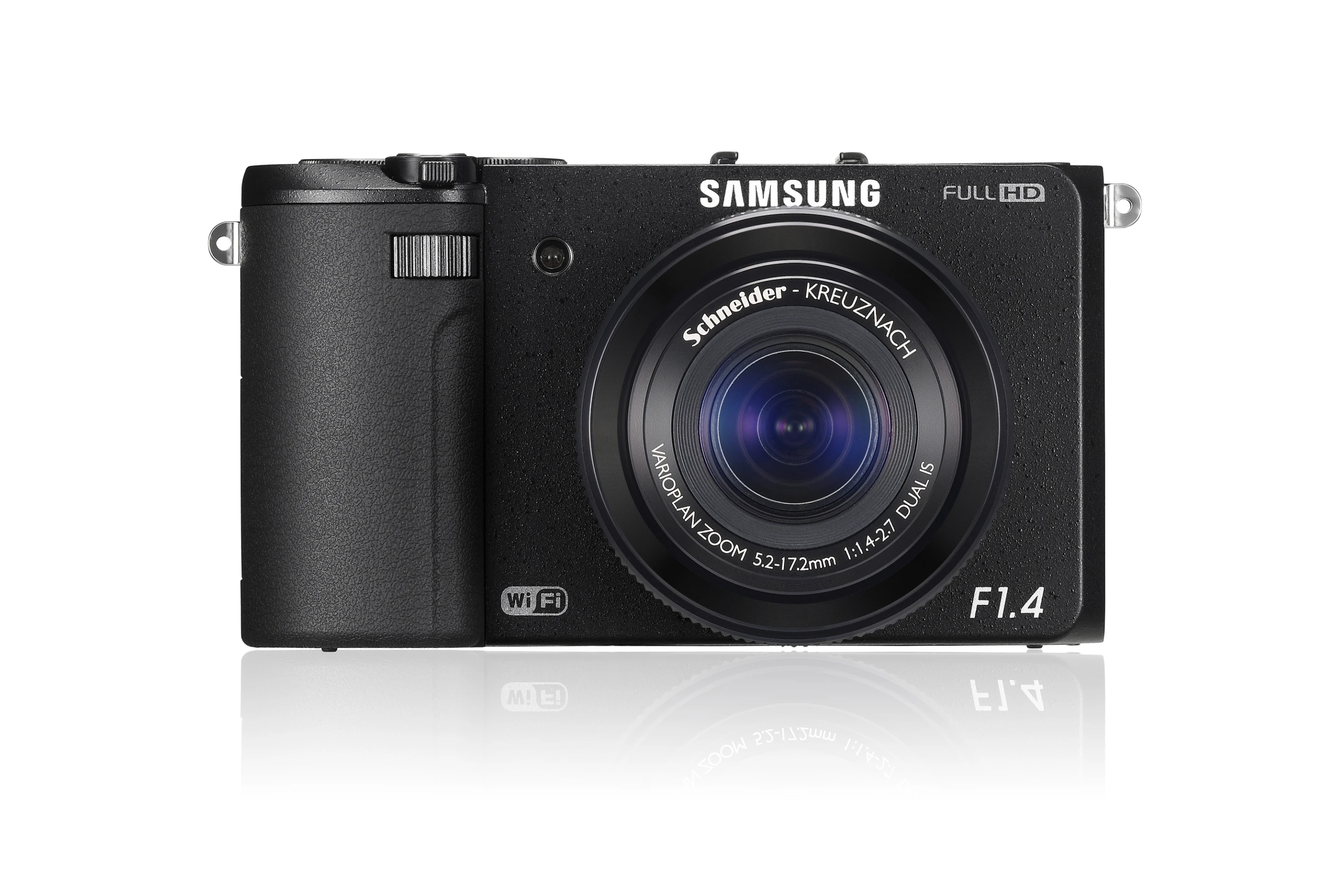 Gone is the CCD sensor of old, the EX2F instead sports a 12.4 megapixel 1/1.7-inch BSI CMOS sensor