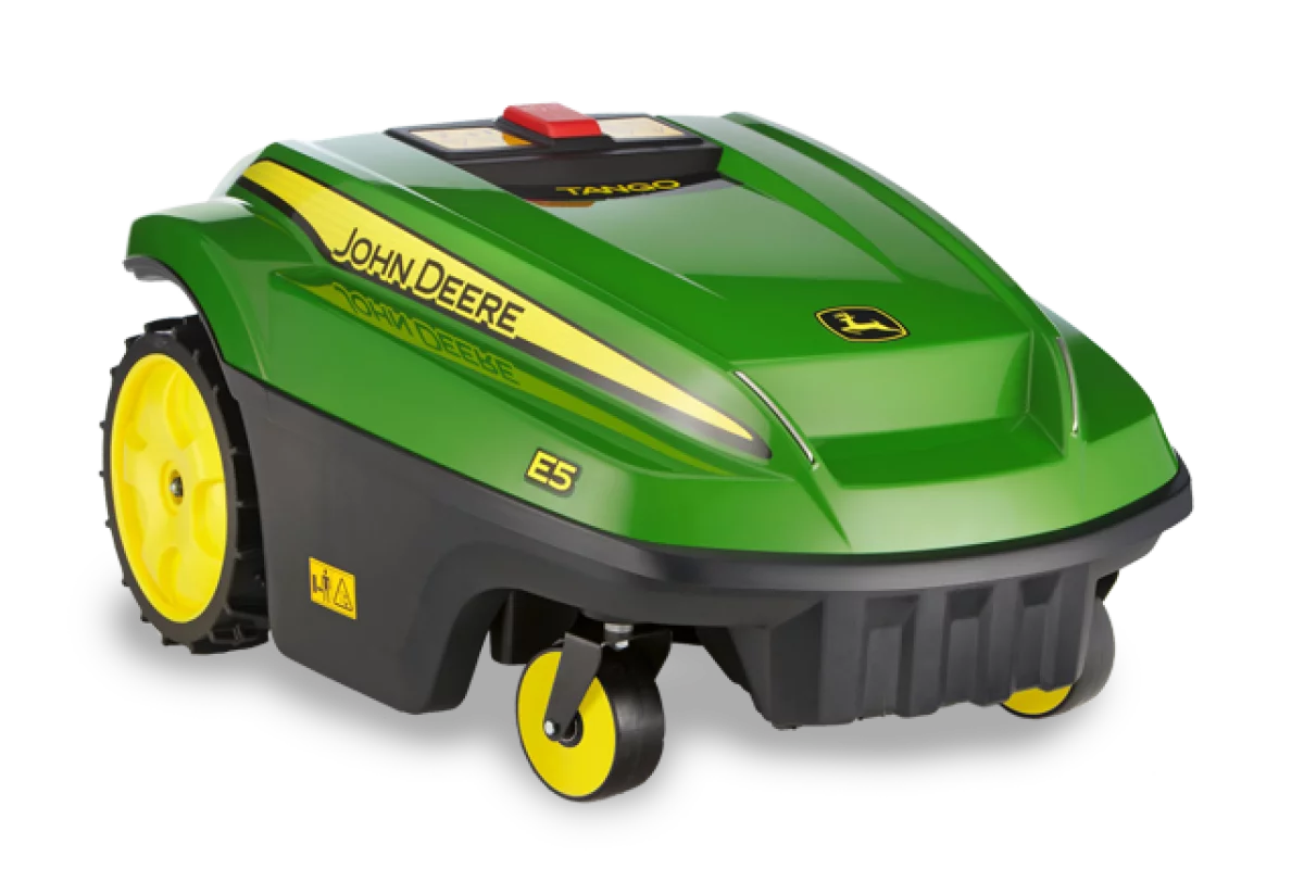 Clean lines, simple design. John Deere's new E5