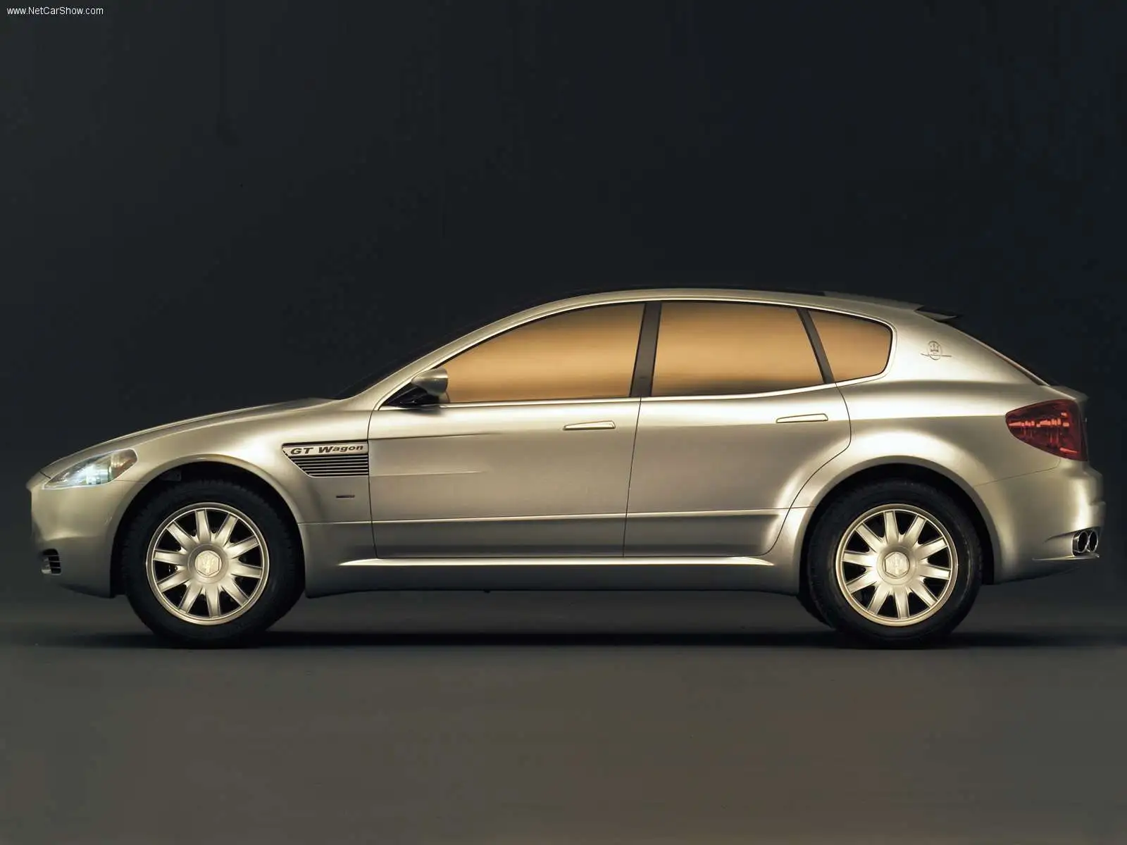 The Giugaro-styled 2003 Kubang concept