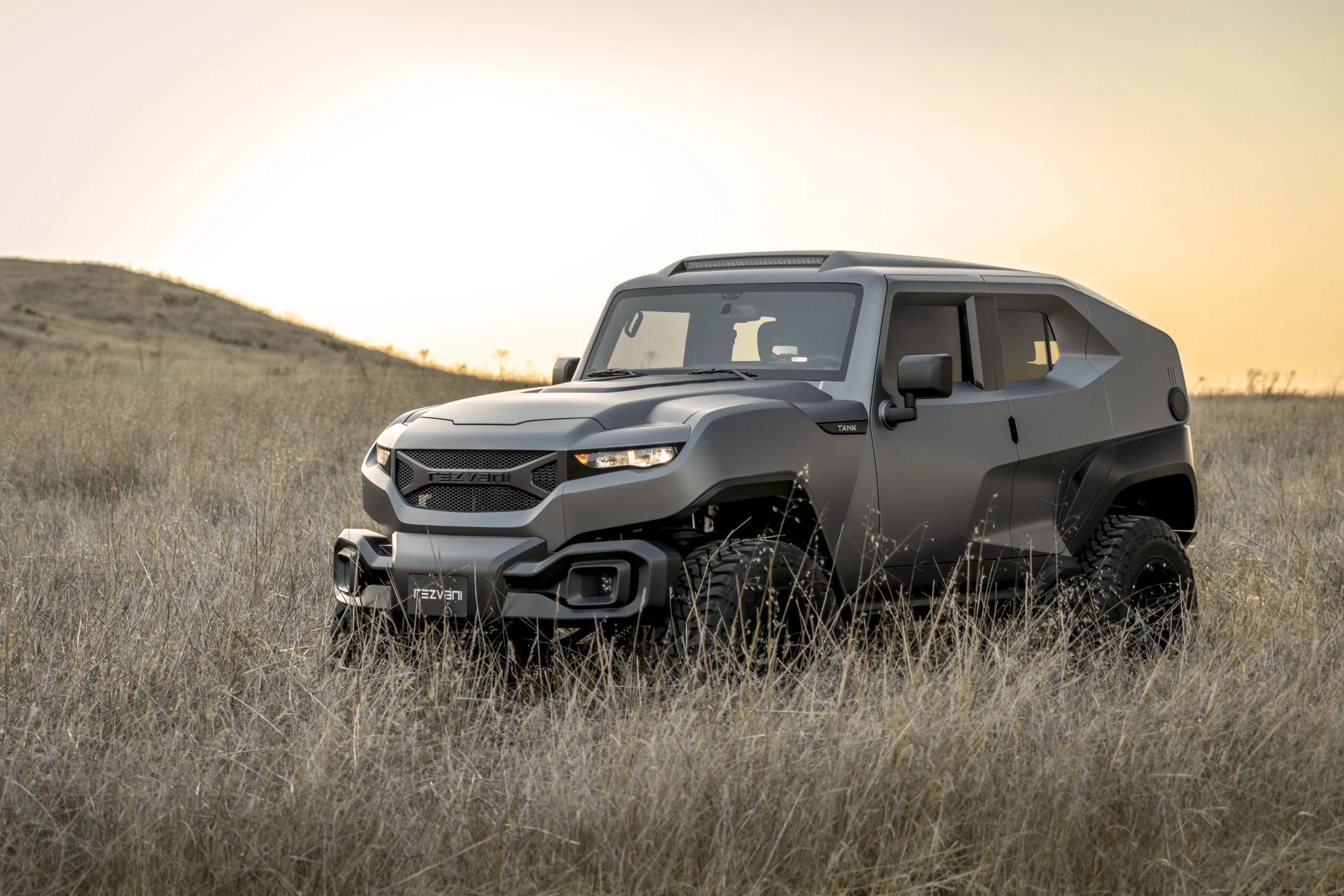 With 4WD, upgraded suspension, large off-road tires and more, the Tank is made for off-roading