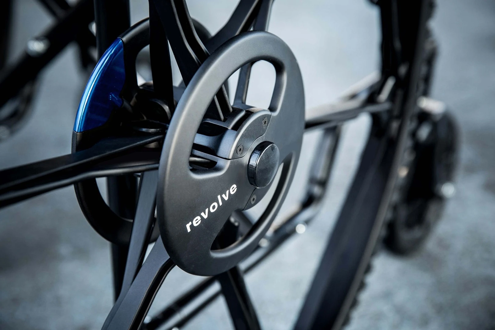 The Revolve is a full-size 26-inch spoked wheel that can be folded to a third its diameter and 60 percent less space, and back again in an instant, and its commercial availability will offer new design possibilities for folding bicycles, folding wheelchairs and many other vehicles that need to be transported in compact form.