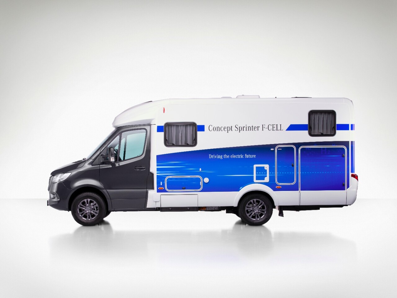 The Concept Sprinter F-Cell is a Type C motorhome with a fuel cell powertrain
