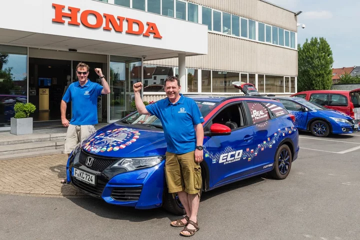 The Honda Civic Tourer 1.6 i-DTEC was driven by two members of Honda’s European research and development team, Fergal McGrath and Julian Warren