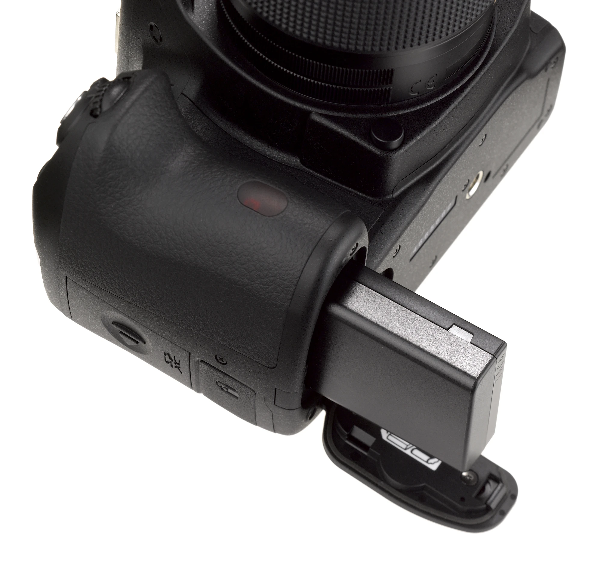 The K-50 can be powered by a Li-ion battery pack for about 480 images per charge, or four AA-sized batteries