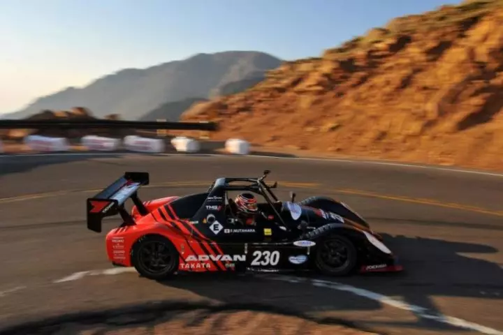 Fumio Nutahara set a record time among electric vehicles