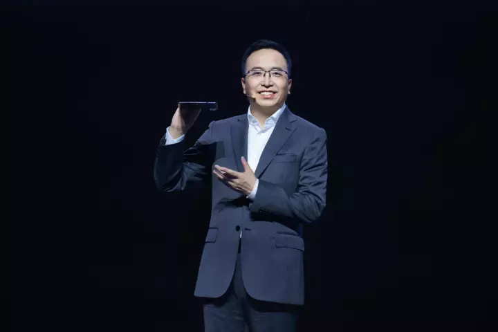The Magic V2 is the first book-style foldable phone to come in at under 100 mm thick