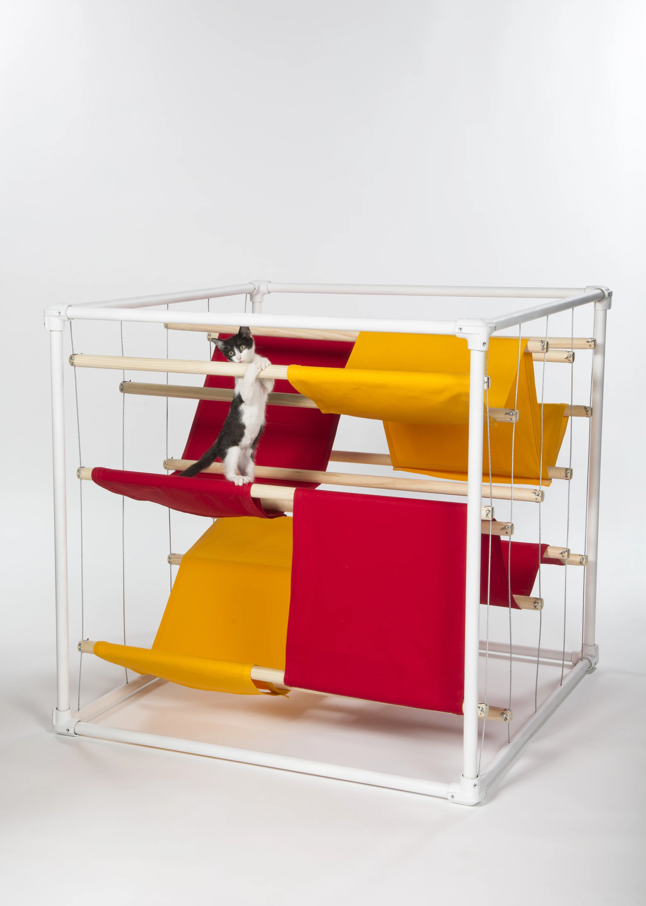 Clawed Purrent; Function of the Oblique 9 was designed by Perkins + Will. The project envisions a parallel universe in which cats rule the earth – which isn't too far from reality in this writer's house... It's bizarre stuff but looks like a lot of fun for the cat