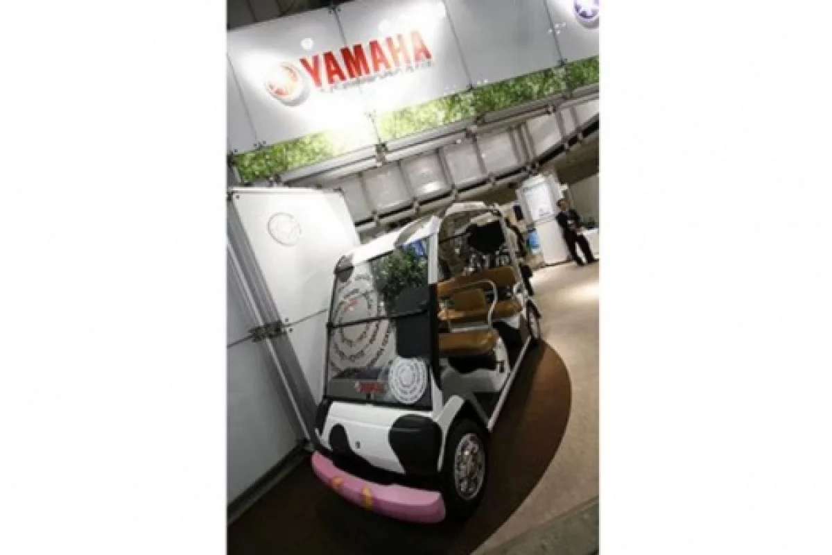 Yamaha's methane powered golf cart