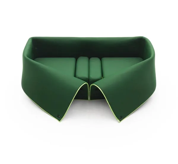 With a few adjustments you can create a cozy single bed for guests (Image from Campeggi)