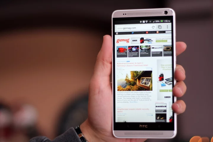 Gizmag reviews the HTC One max, a familiar phone in a supersized form