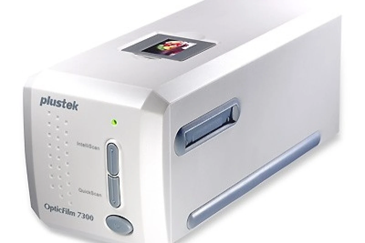 Plustek 7300