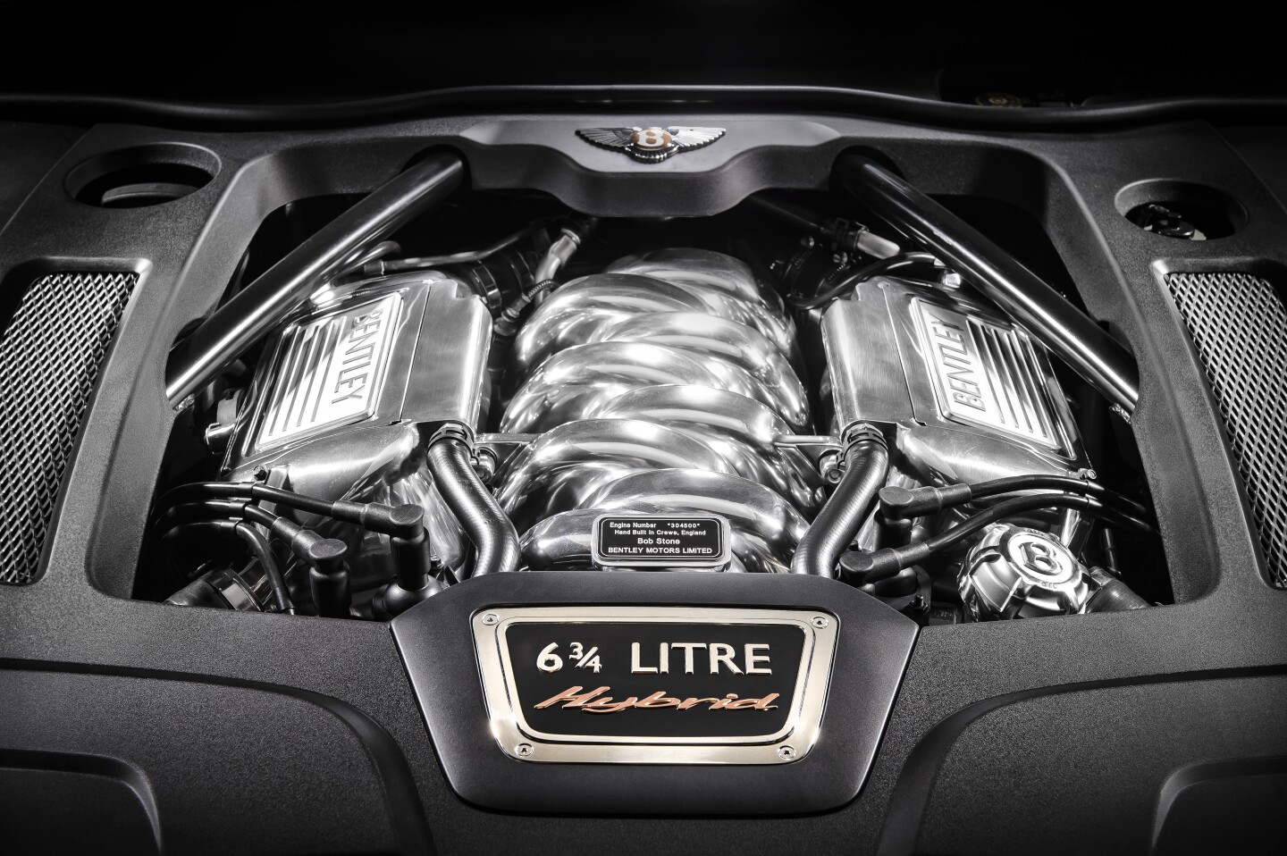 A look under the Mulsanne-based Hybrid Concept's hood