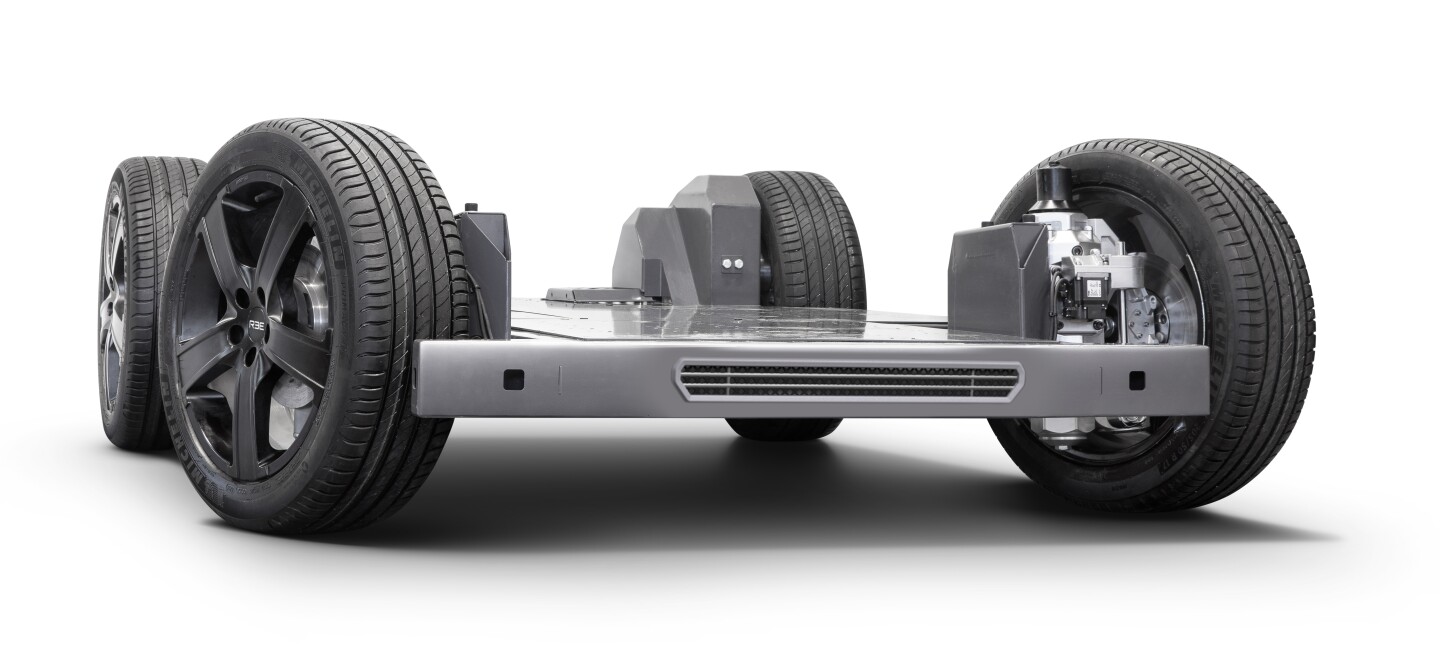 The flattest skateboard chassis in the business; REE's chassis can be configured for anything from an autonomous delivery van to a human-driven sports car, 4WD or larger truck. What an automaker chooses to build on top is limited only by imagination.