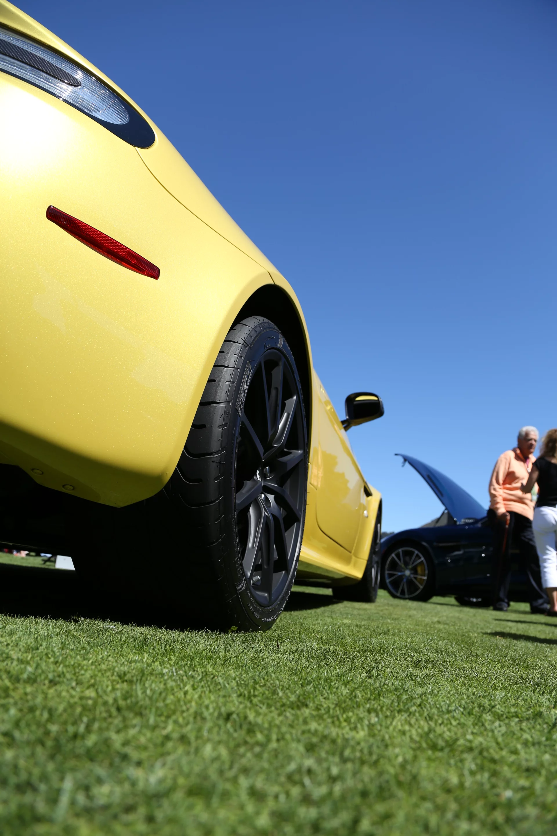 Aston Martin V12 Vantage S is significantly lighter and faster than the outgoing V12 Vantage (Photo: Angus MacKenzie/Gizmag.com)
