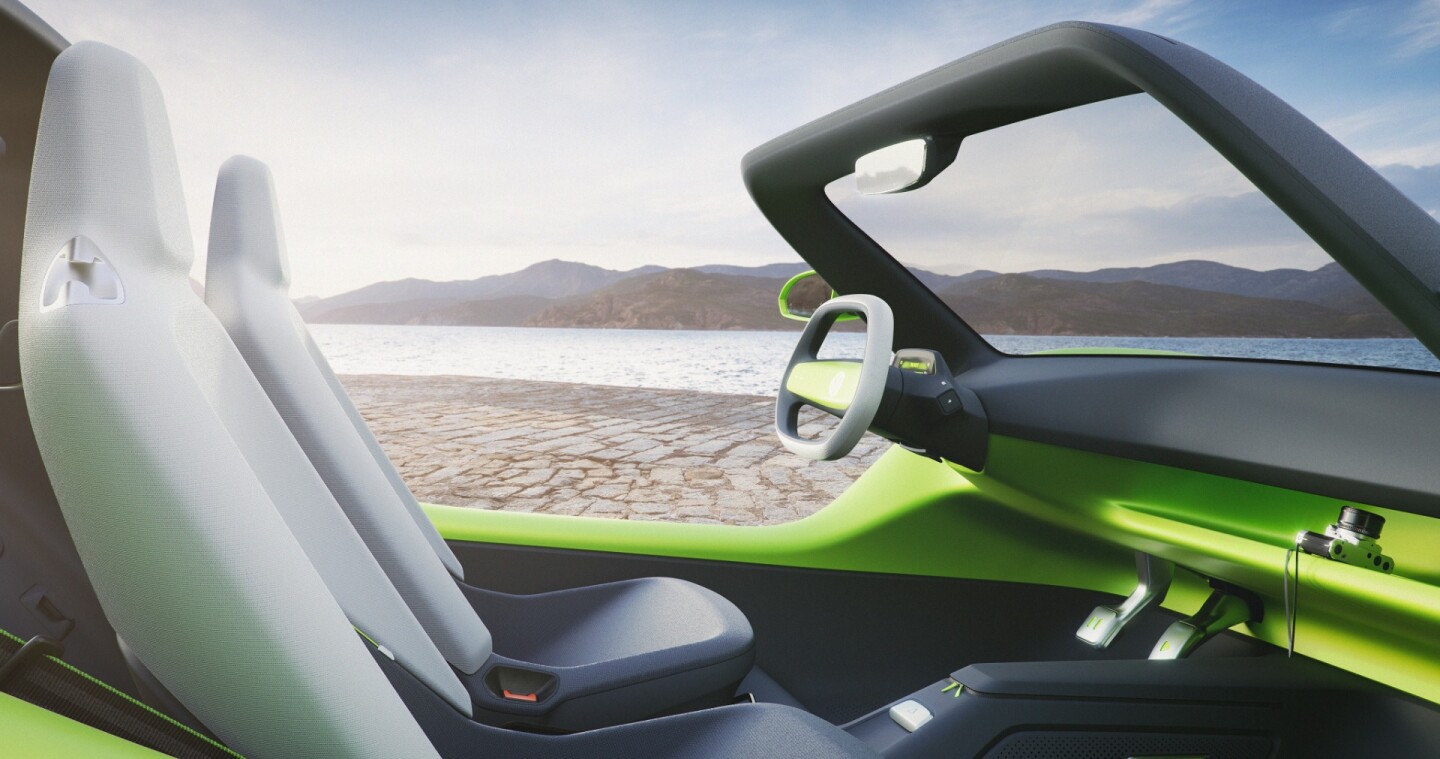 Squashed steering wheel