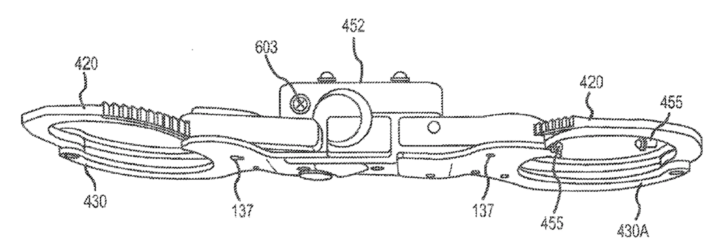 Schematic side view of the shock cuffs