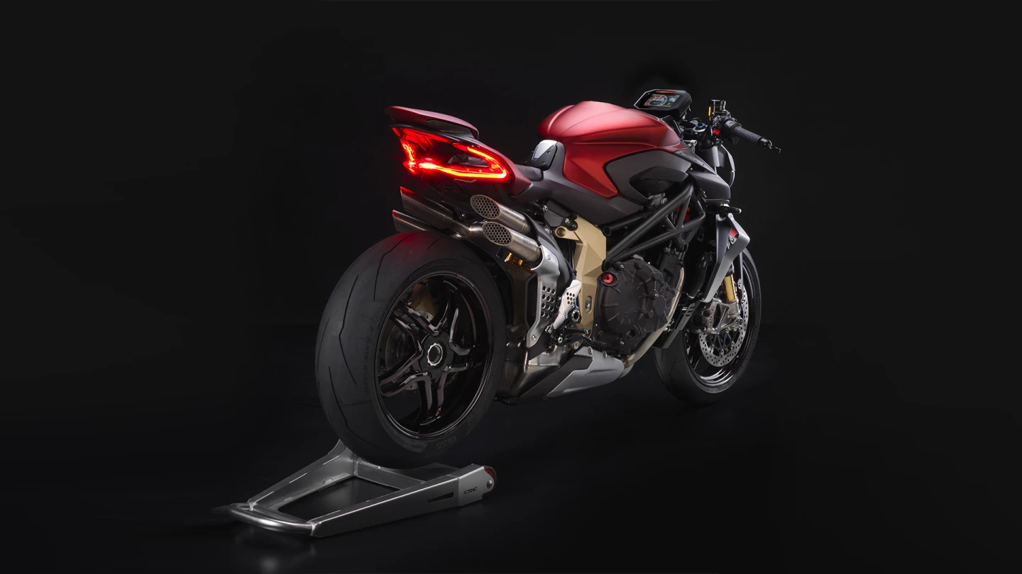MV Agusta Brutale 1000 Serie Oro: the fastest nakedbike in production