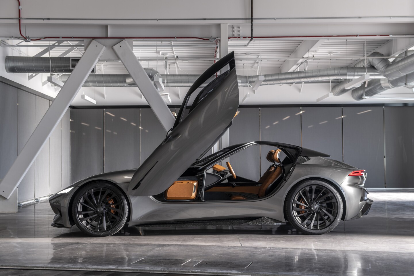 Karma claims its SC2 is capable of a sub-2-second 0-60 mph