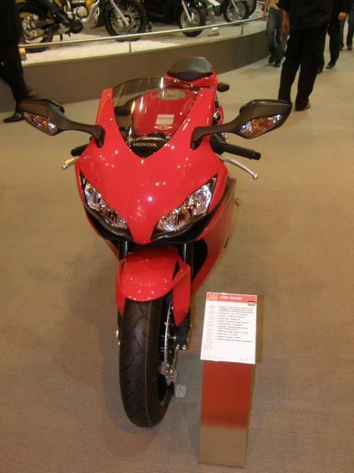 Honda's 2008 CBR1000RR Fireblade