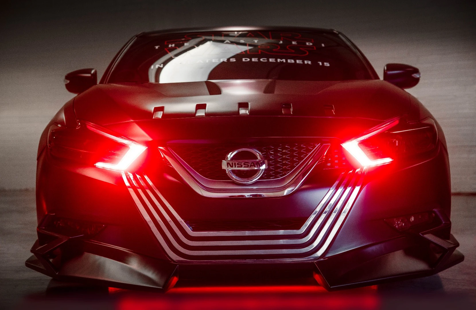 Star Wars Sith themed Maxima